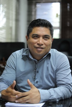 Dr Mohammad Yazah Mat Raschid, Deputy Dean (Industries and Development) of the Faculty of Design and Architecture